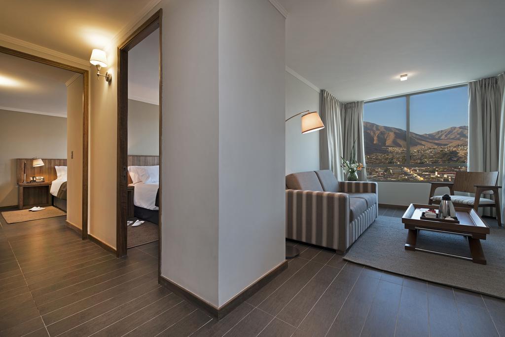 Hotel Atacama Suites Copiapó Rum bild